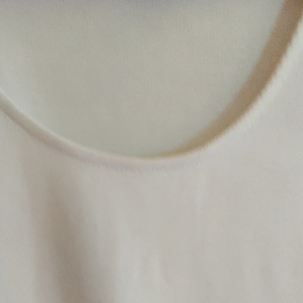 Dolan Ivory Floral Sleeve Top - Picture 4 of 6